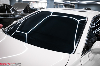 Toyota Crown: установка электрохромной тонировки