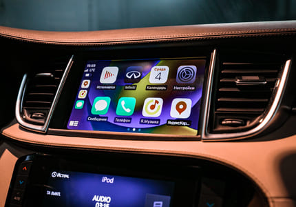 Apple CarPlay и Android Auto в Infiniti Q60 II поколение