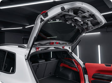 Установка электропривода крышки багажника MINI