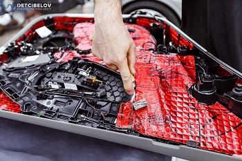 Капсульная шумоизоляция Bentley Flying Spur