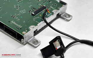 Пайка слота и установка российской SIM-карты