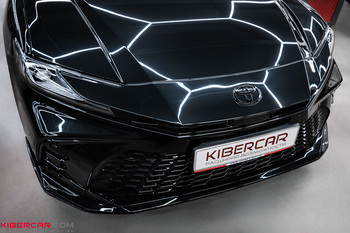 Антихром Toyota Camry XV80: стильный акцент для современного авто