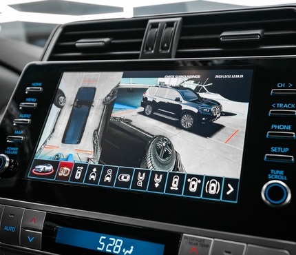 Установка системы кругового обзора 360° на Cadillac CTS