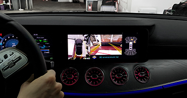 Установка и демонстрация кругового обзора в Mercedes-Benz CLS 2019 года