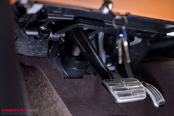 Tank 500: блокиратор педали тормоза