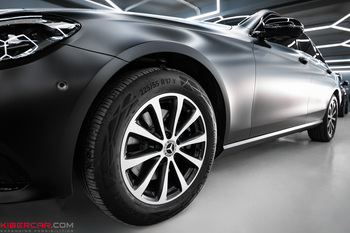 Покраска дисков и суппортов на Mercedes-Benz E-Класс