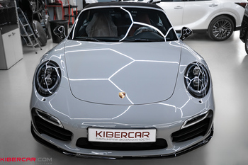 Оклейка цветным полиуретаном на Porsche 911 Turbo S: серый цвет, который покоряет с первого взгляда