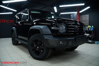 Tank 300: электротонировка, активный выхлоп Thor, доводчики дверей