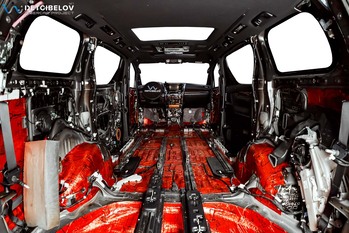 Toyota Alphard III: шумоизоляция STP Aerocell