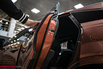 Lexus RX: доводчики от компании SmartGear