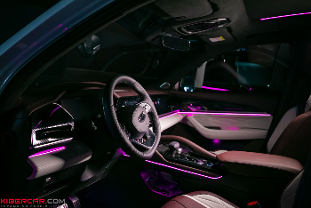 Geely Monjaro: атмосферная подсветка салона