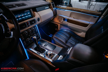 Range Rover 2011: атмосферная подсветка салона