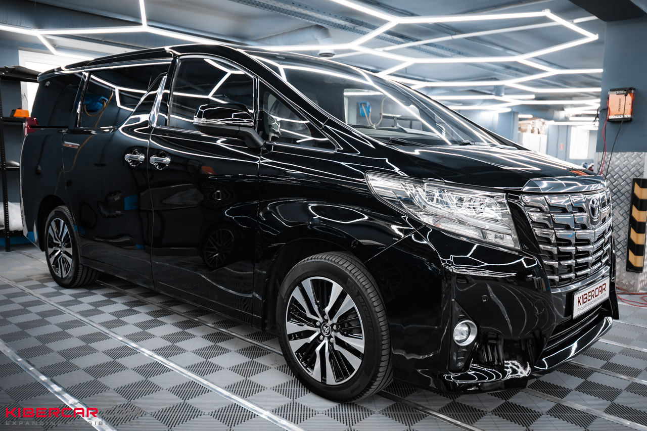 Toyota Alphard КИБЕРКАР