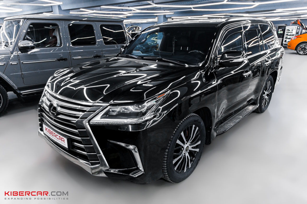 Lexus LX 570 Brembo.jpg