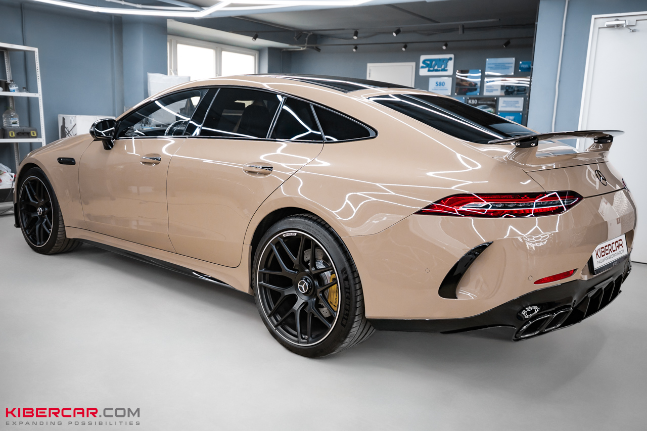 Оклейка Mercedes-Benz AMG GT