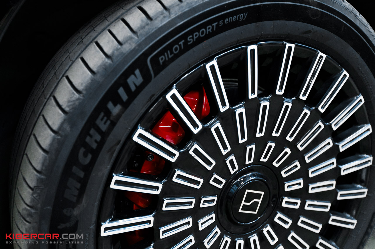 Zeekr 9X тормоза Brembo (1).jpg