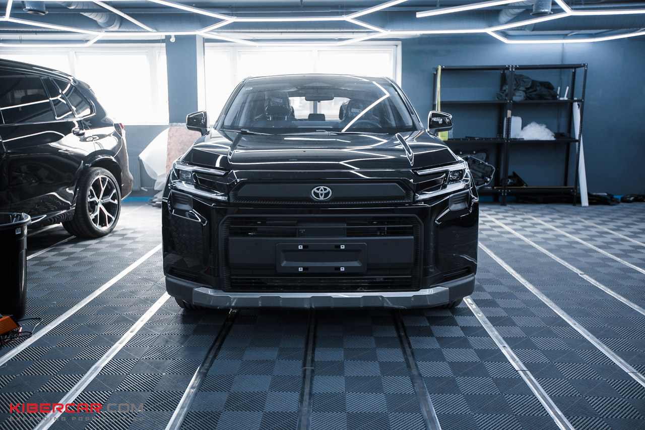 Toyota RAV4 авто под заказ (1).jpg