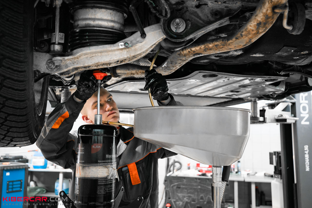 Lynk&Co 900 (10).jpg