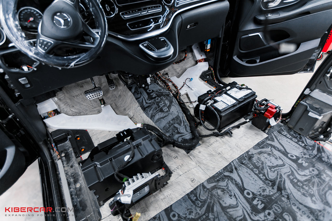 Mercedes-Benz V-Класс шумоизоляция (6).jpg