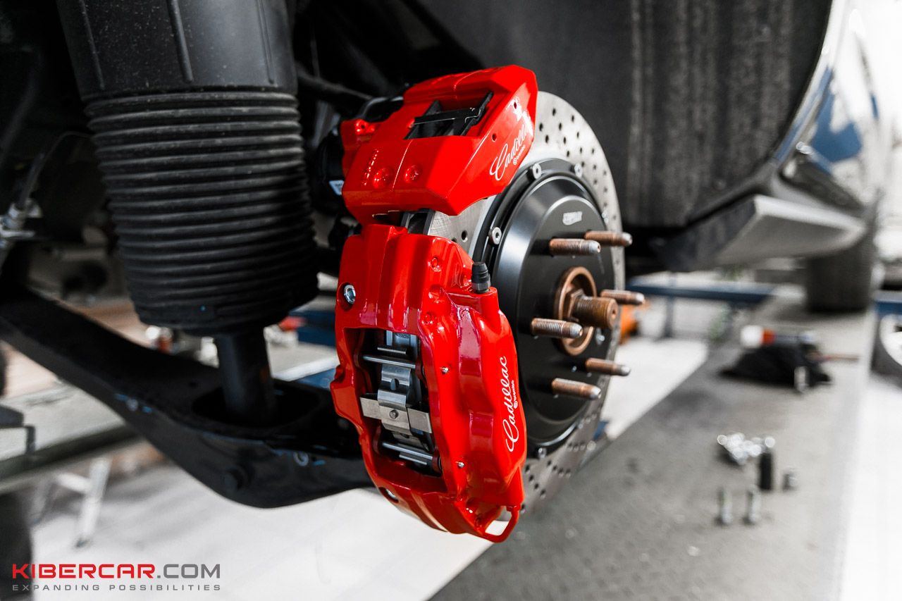 Cadillac Escalade тормоза Brembo (11).jpg