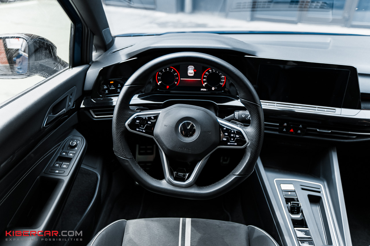 VolksWagen Golf VIII привоз под заказ (16).jpg