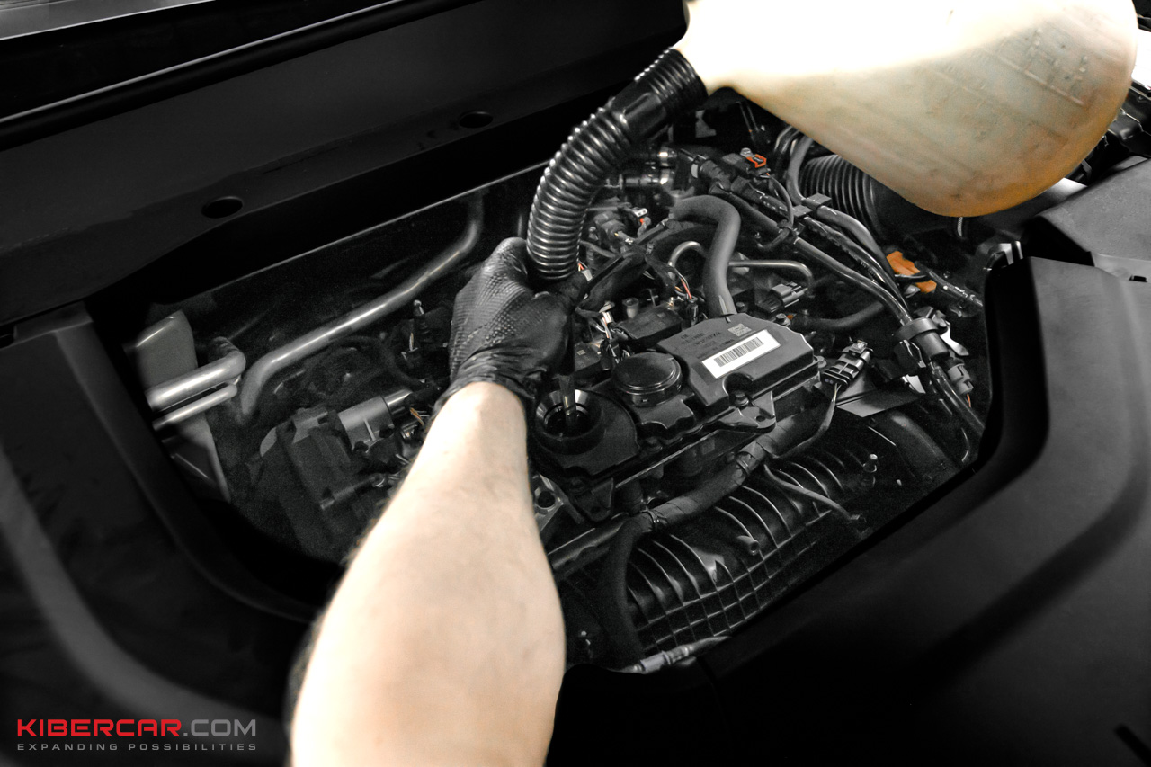 lynk-co-900-tekhobsluzhivanie (7).jpg