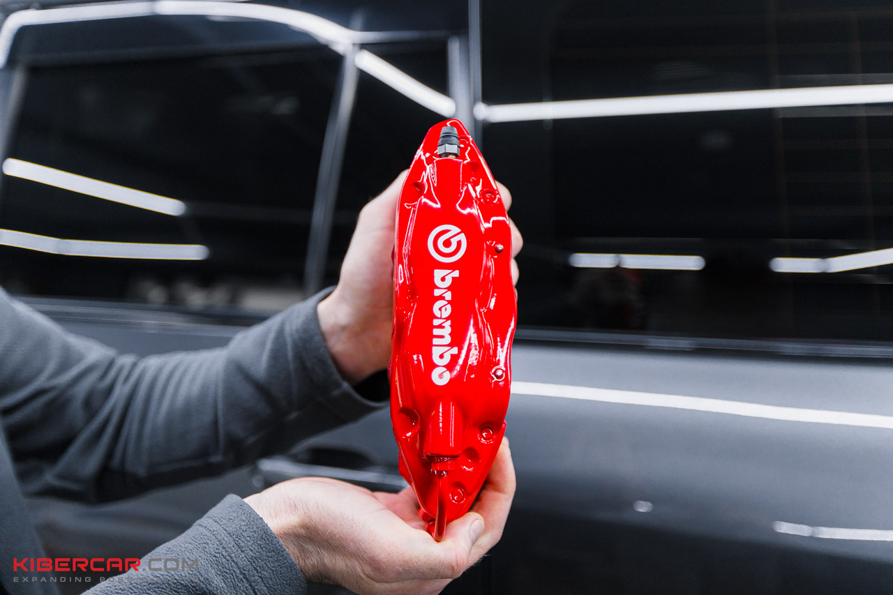 Toyota LC200 тормоза Brembo (1).jpg