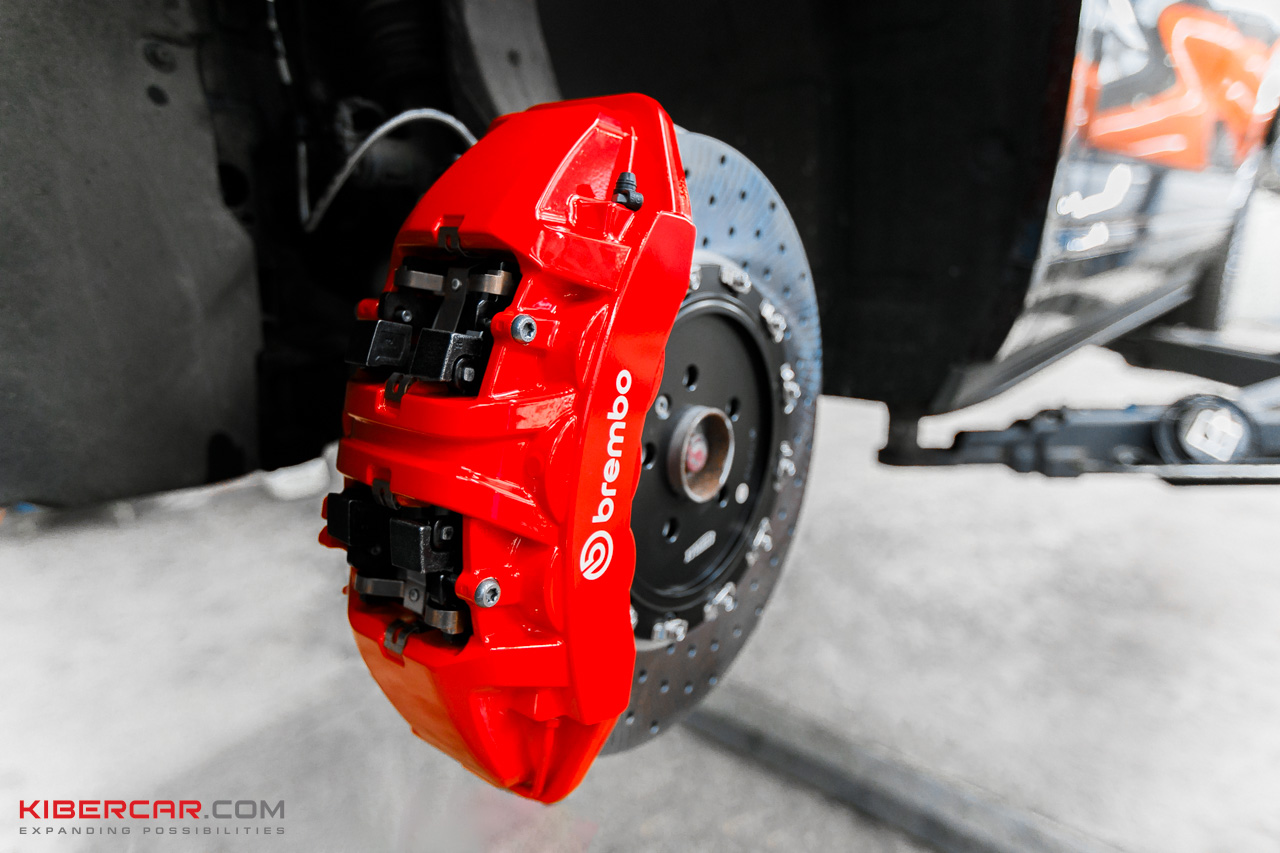 Zeekr 9X тормоза Brembo (13).jpg