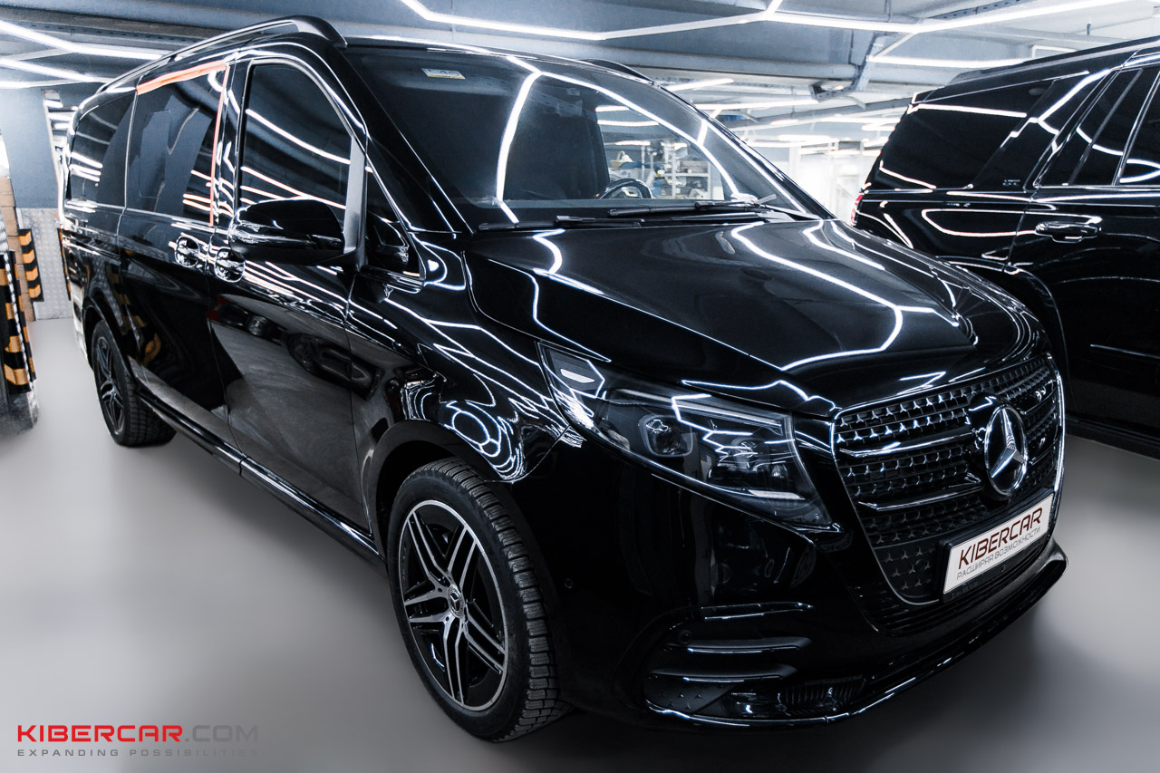 Mercedes-Benz V-Класс.jpg