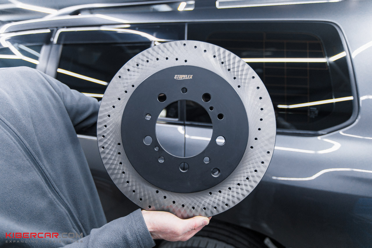 Toyota LC200 тормоза Brembo (4).jpg