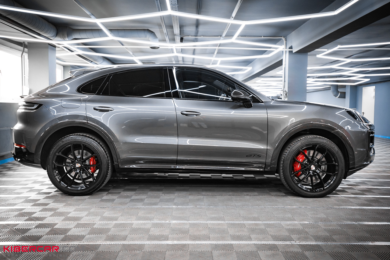 Карбоновый обвес для Porsche Cayenne (17).jpg