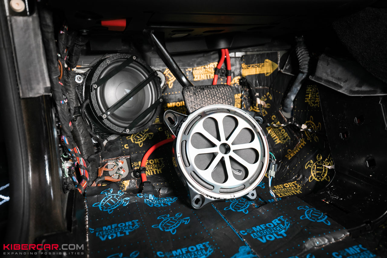 Mercedes-Benz GLE W167 автозвук (21).jpg