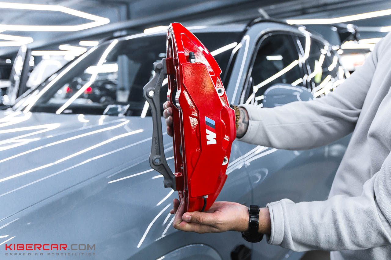 Передний 6-поршневой суппорт Brembo M-Performance для BMW X5