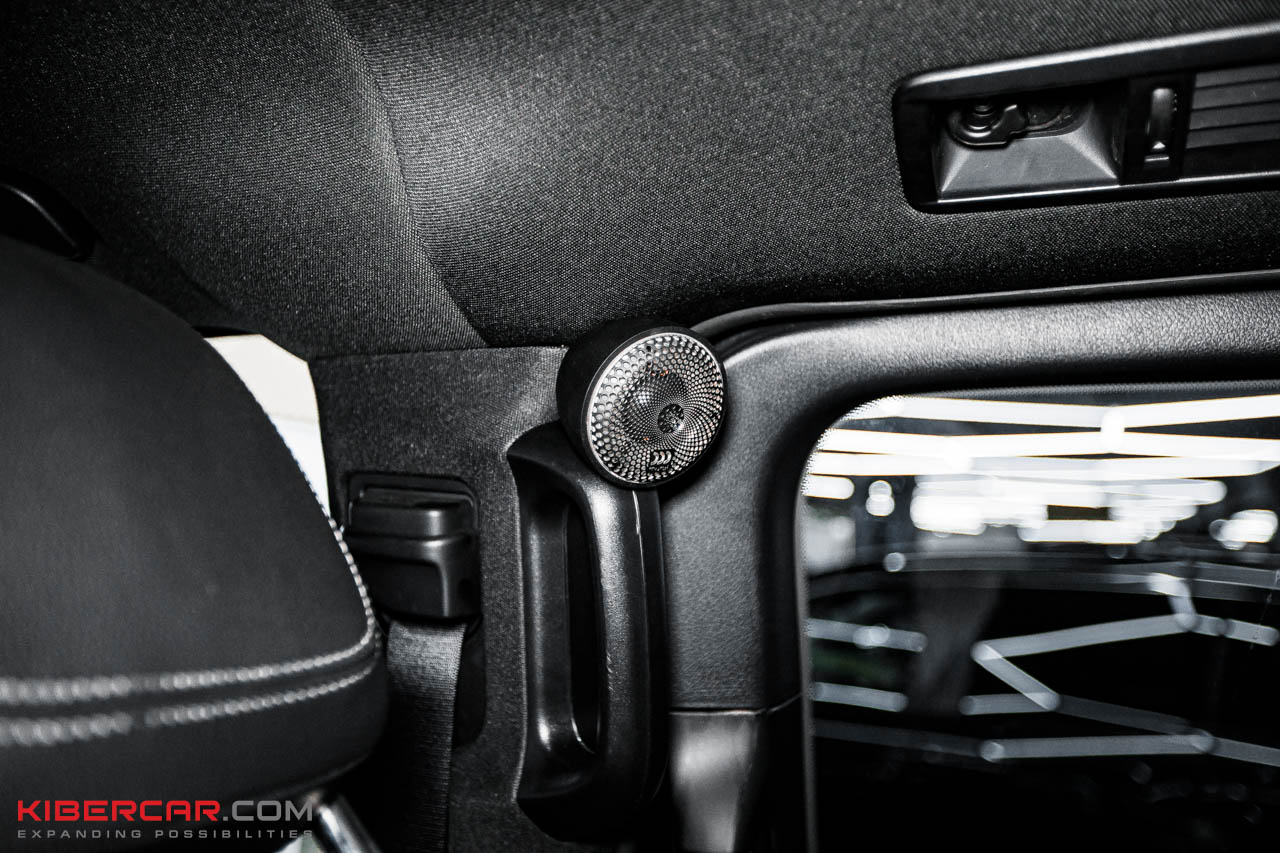 Mercedes-Benz V-Класс автозвук (12).jpg