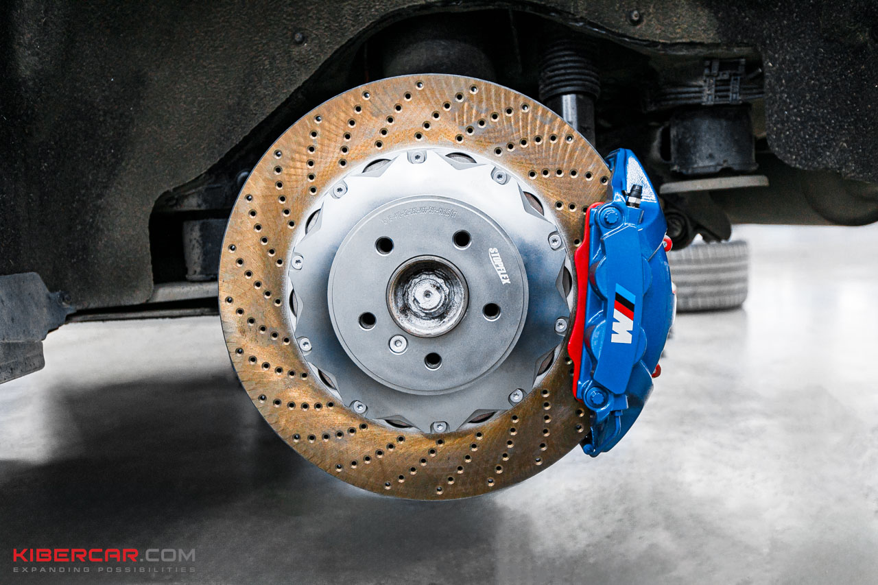BMW X6 тормоза Brembo (11).jpg