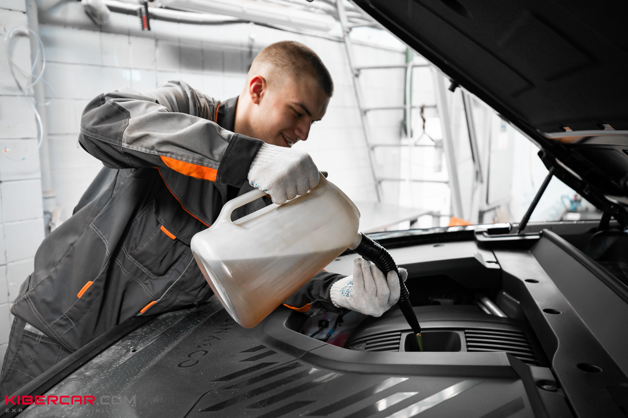 Lynk&Co 900 (11).jpg