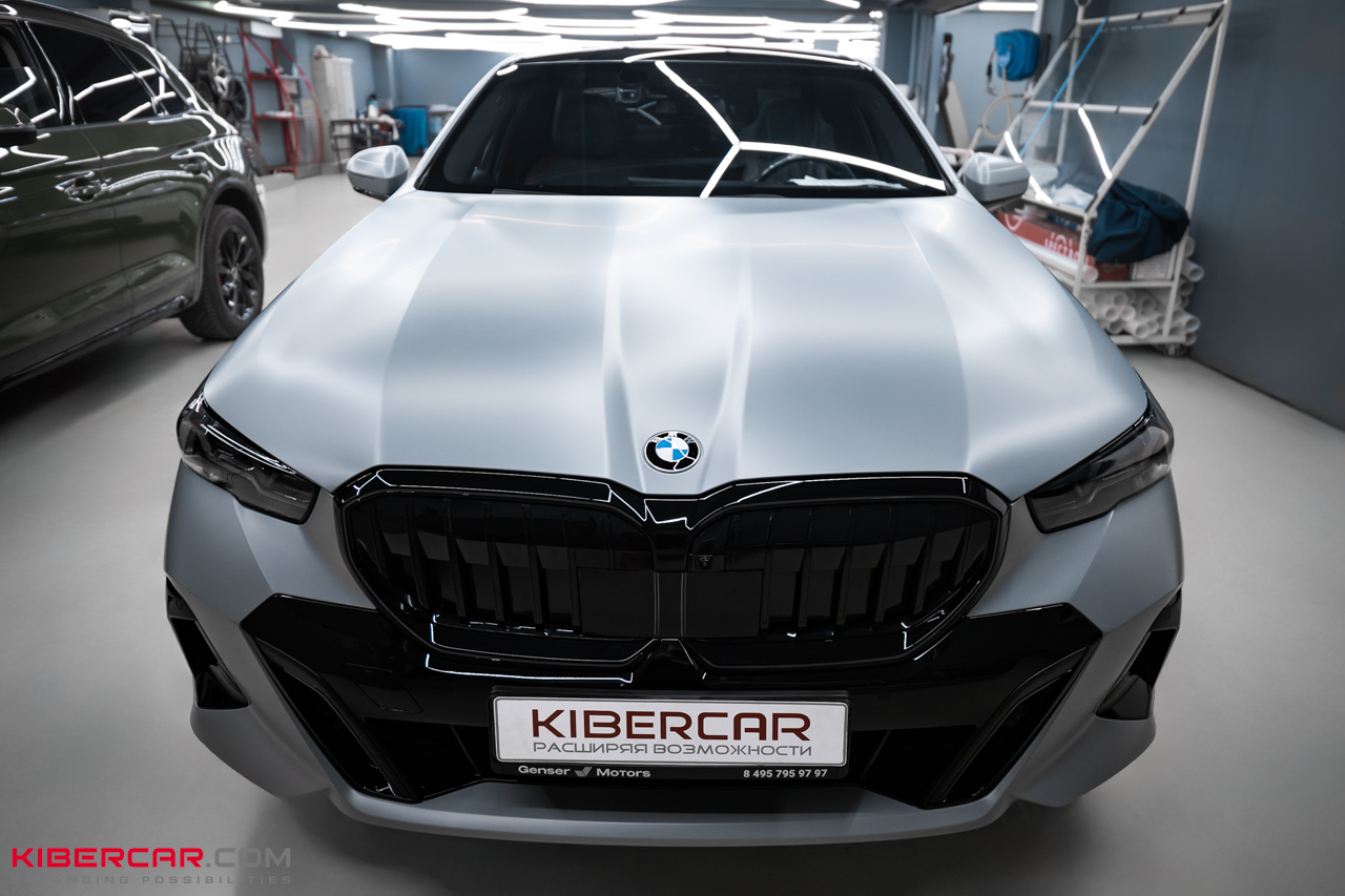 bmw_okleyka_plenkoi (1).jpg