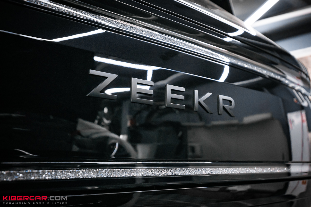 Антихром Zeekr 9X