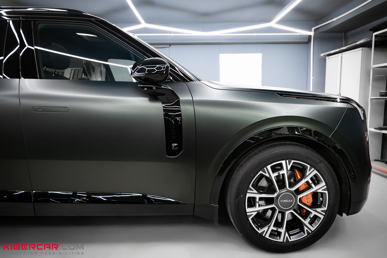 Lynk & Co 900 оклейка пленкой