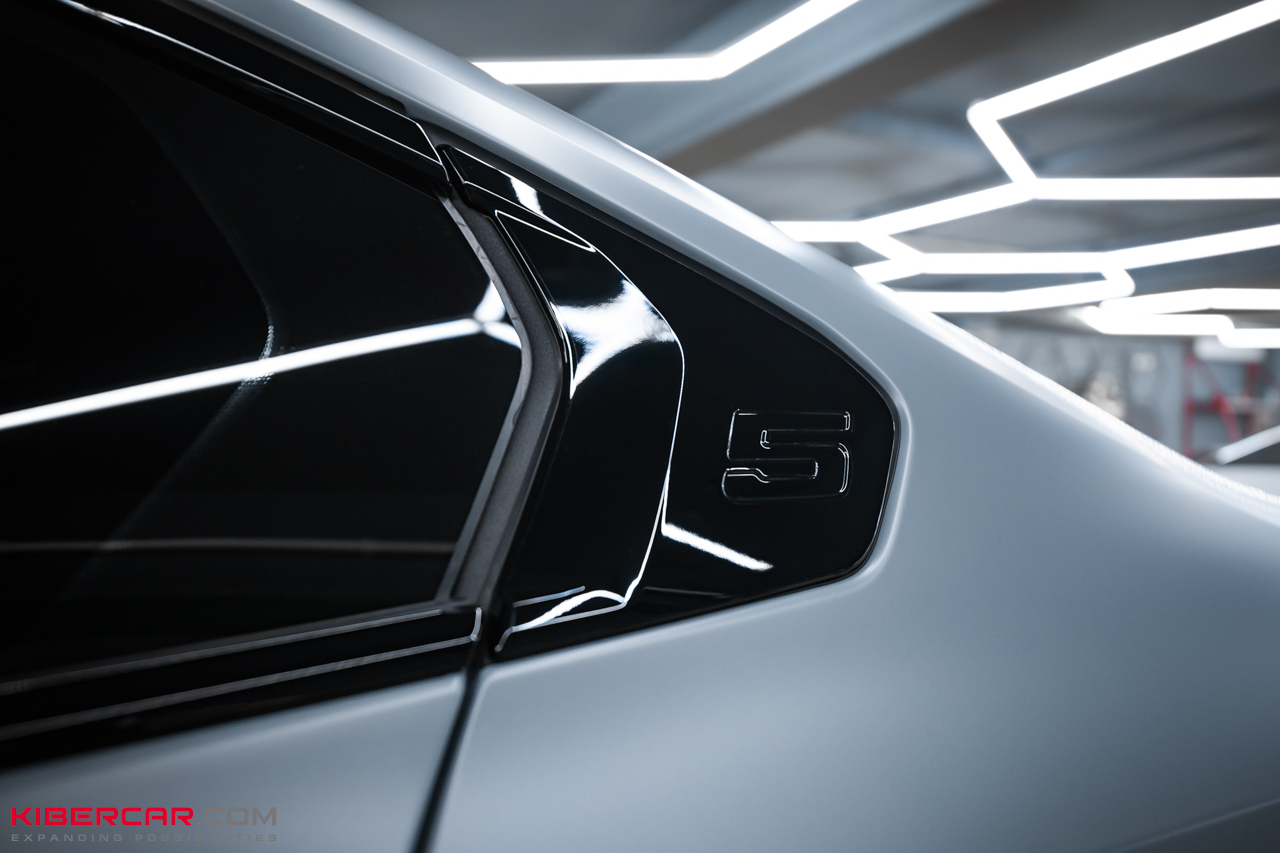 bmw_okleyka_plenkoi (6).jpg