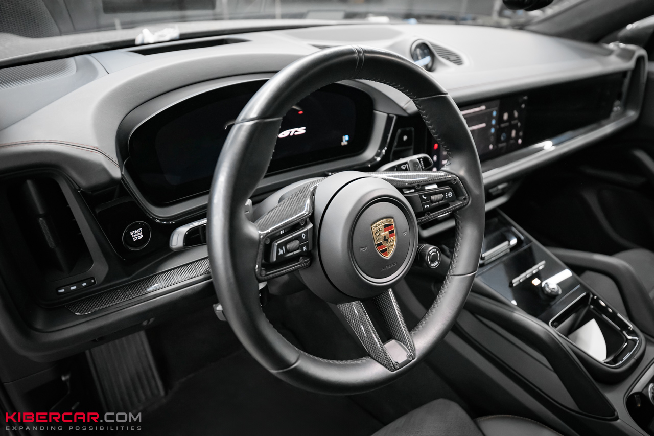 Porsche Cayenne ламинация карбоном в КИБЕРКАР