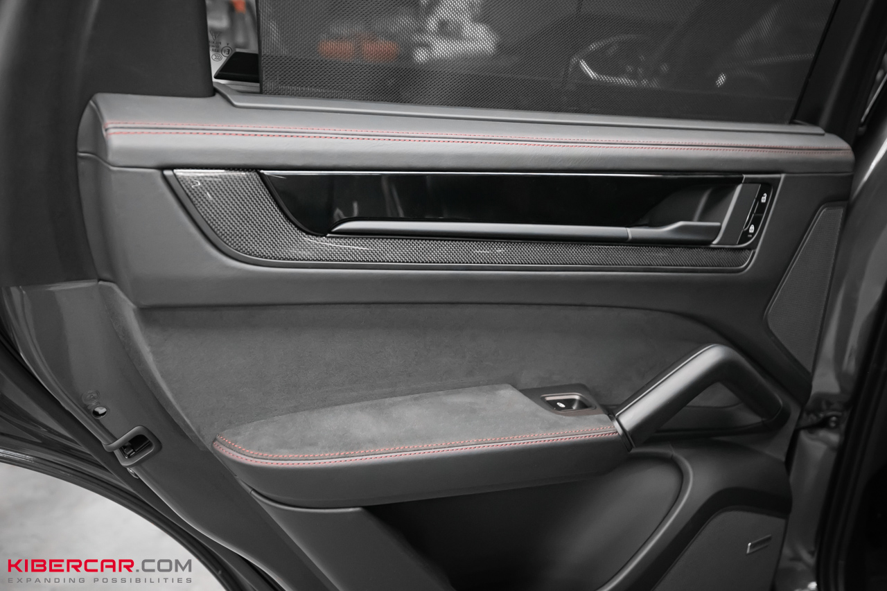 Porsche Cayenne ламинация карбоном (12).jpg