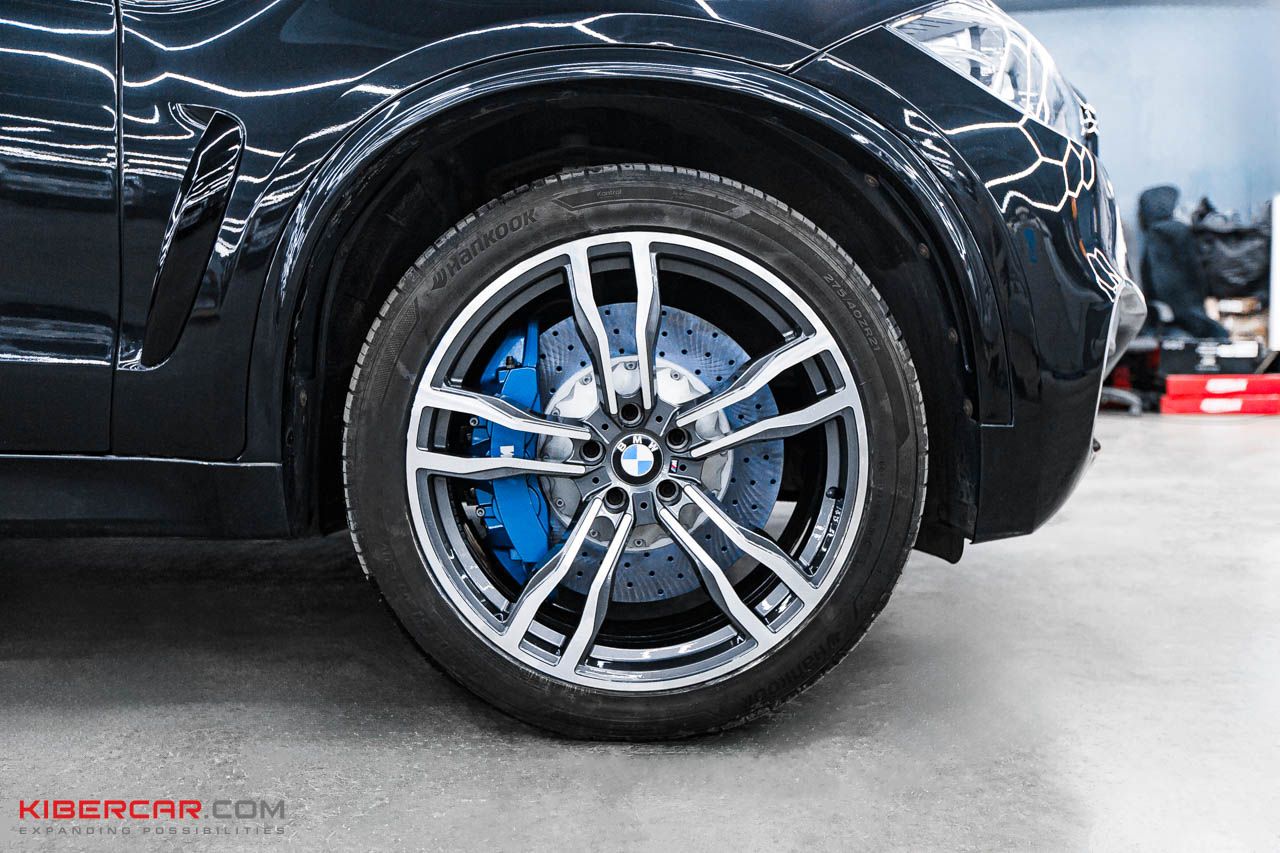 BMW X6 тормоза Brembo (16).jpg