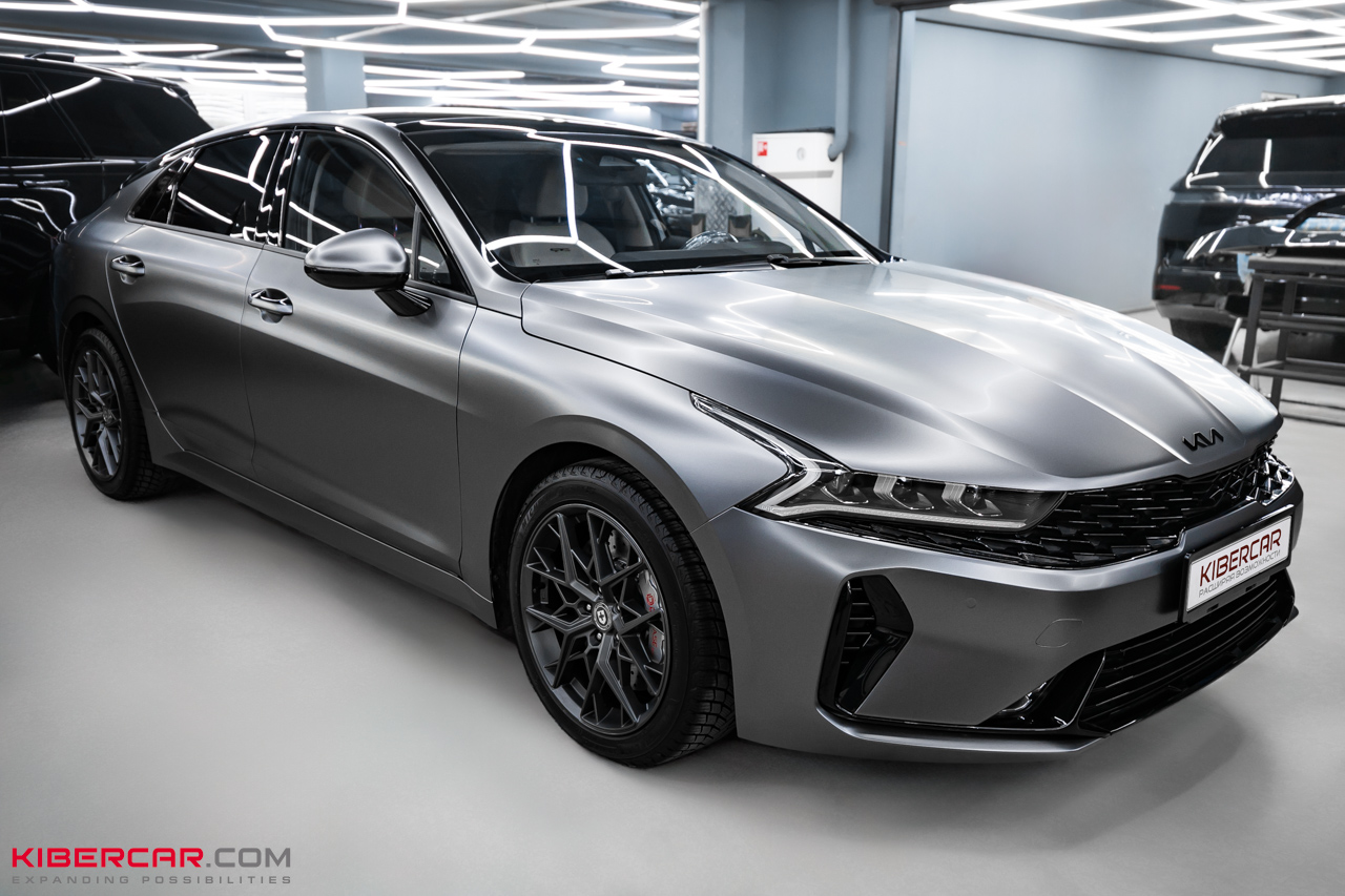 Kia K5 III рестайлинг подсветка салона.jpg