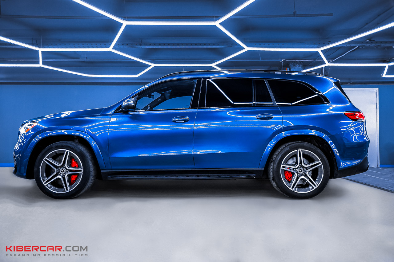 Передний суппорт Akebono и задний суппорт AMG на Mercedes-Benz GLS в КИБЕРКАР