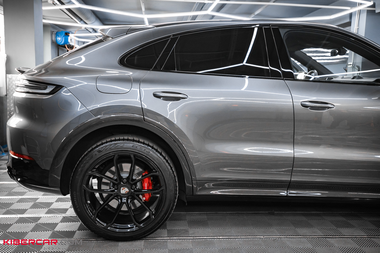 Карбоновый обвес для Porsche Cayenne (4).jpg