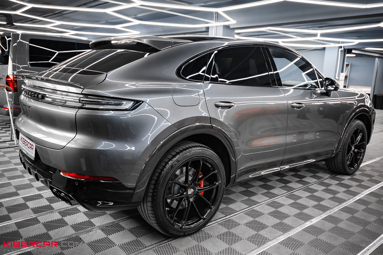 Карбоновый обвес для Porsche Cayenne (22).jpg