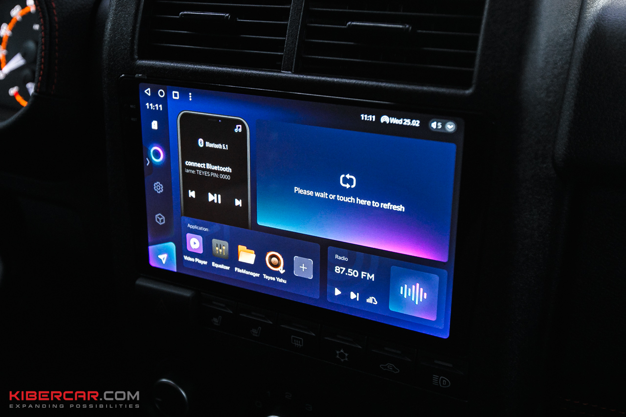 Установка монитора в Lada Niva Sport