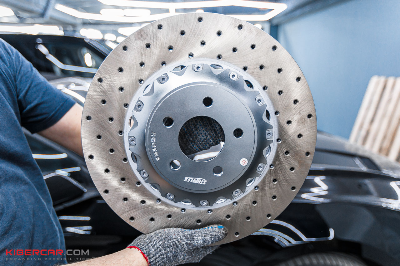 Ford Mustang тормоза Brembo (6).jpg