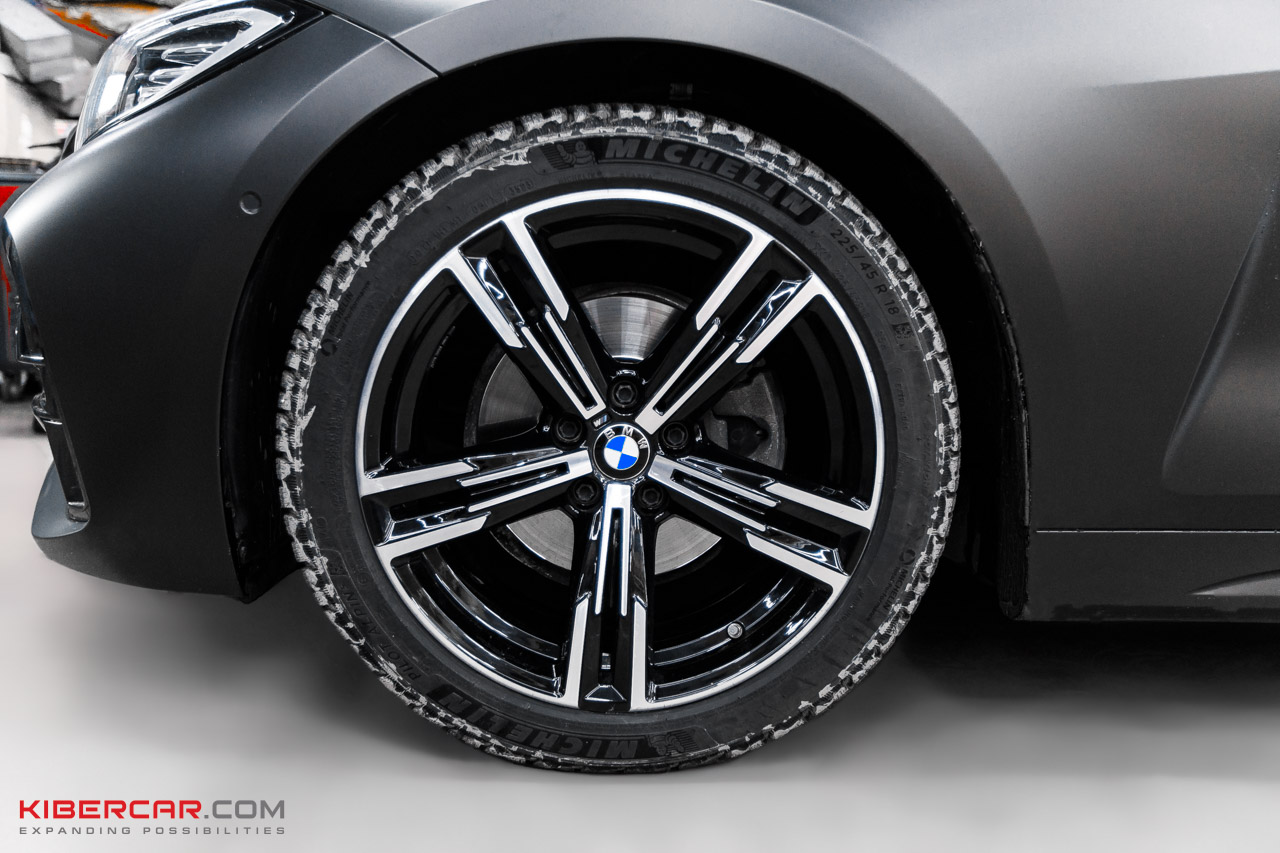 bmw-2.jpg